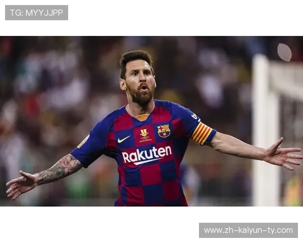 梅西重回诺坎普引发球迷热烈回忆 激动与怀念交织成篇